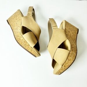 CLARKS COLLECTION SANDALS WOMEN TAN CORK SAND NUBUCK SABLE WEDGES SIZE 6…